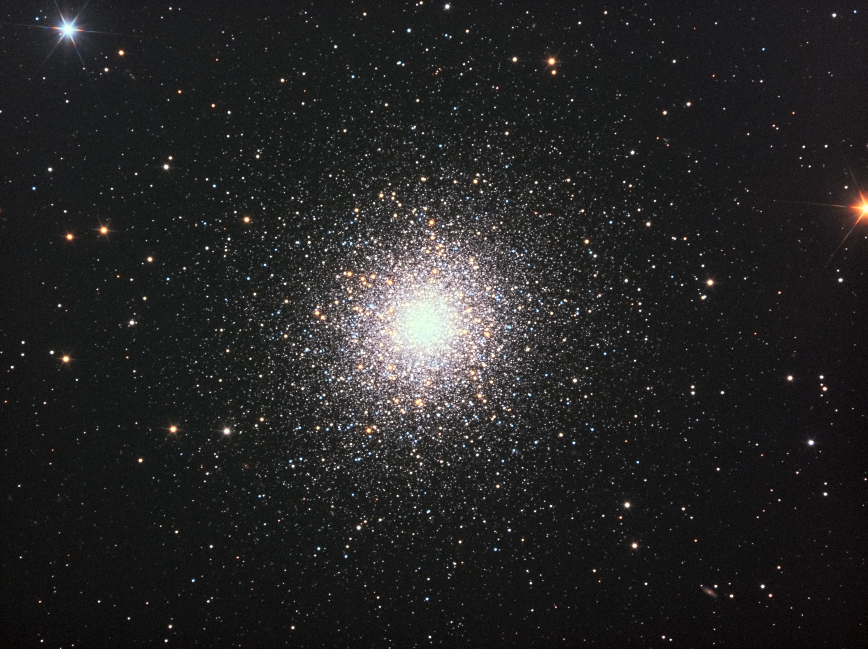M13 — The Great Hercules Cluster